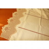 Cortina em linho e renda