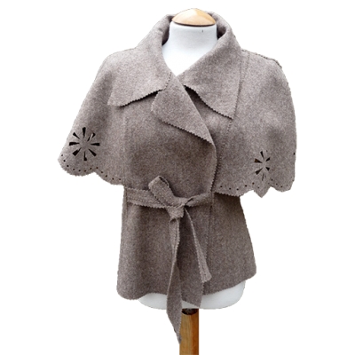 Colete-Capinha em Burel cor de pinhão